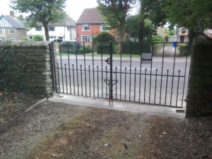 Drive way gates